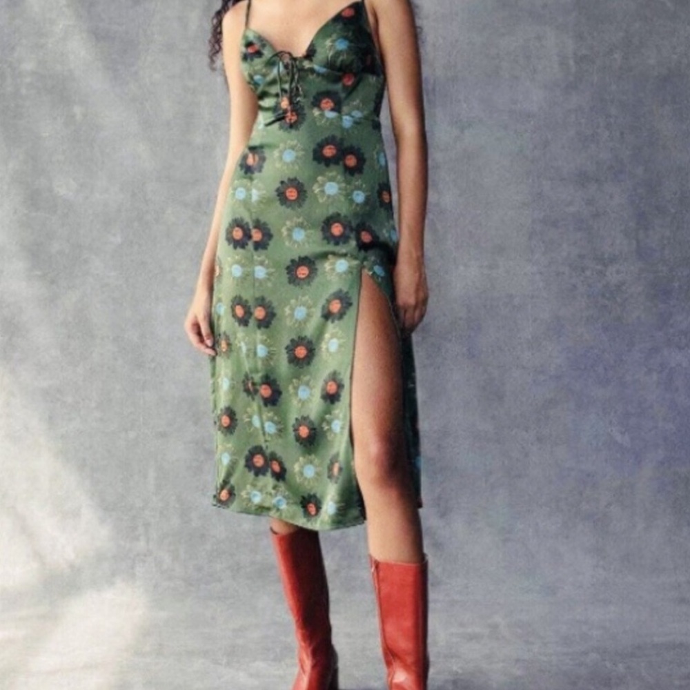 Urban Outfitters Green Floral Midi Dress